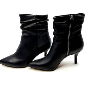 Bella Vita Danielle Black Leather Booties Size 11M NWT AND BOX